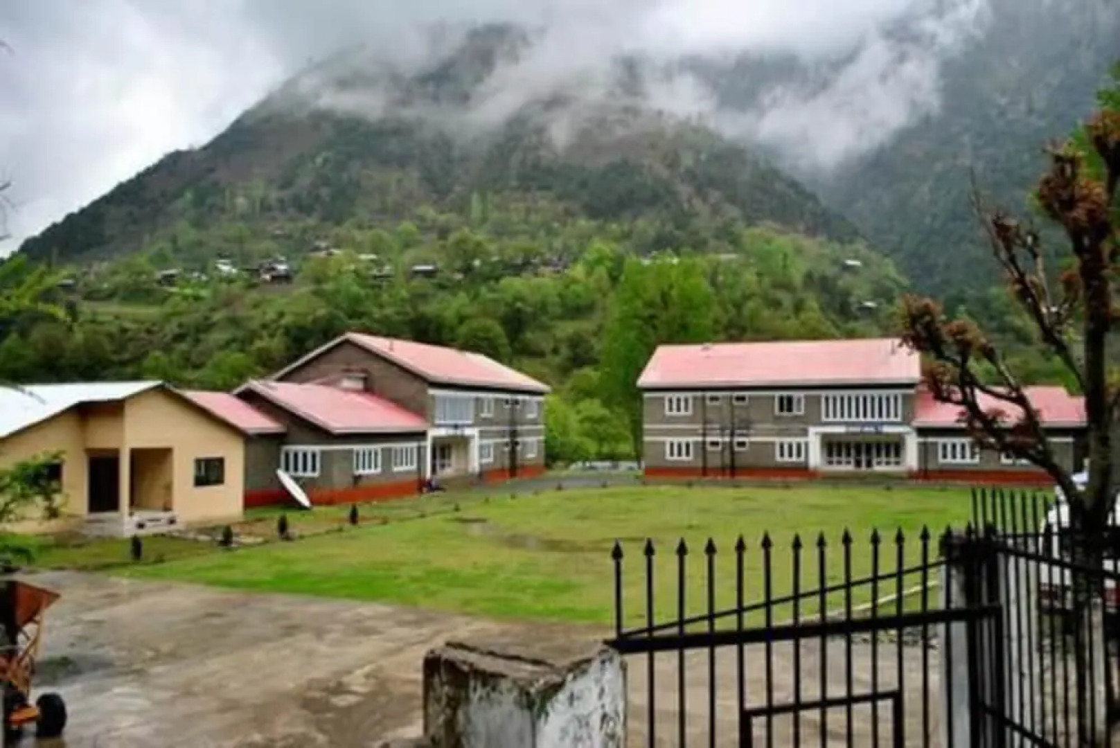 Keran Resort Neelum