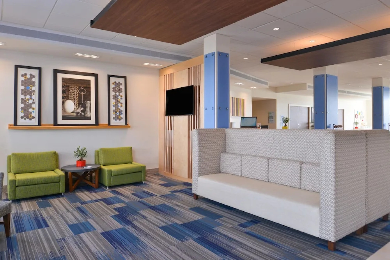 Holiday Inn Express & Suites Trinity
