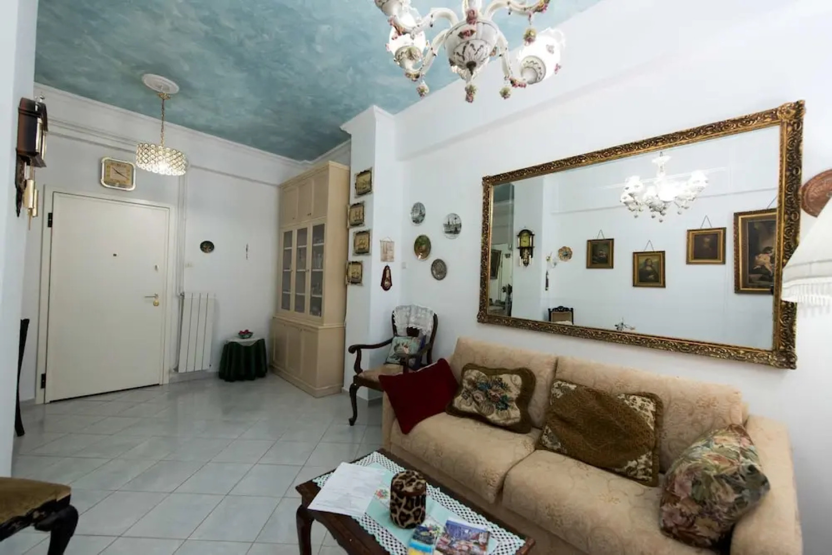 Garden Central Athinian Apartments