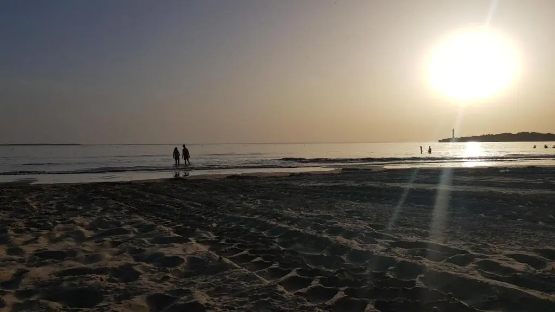 Bel appartement à 100m de la plage dans les pins Aperçu mer, wifi