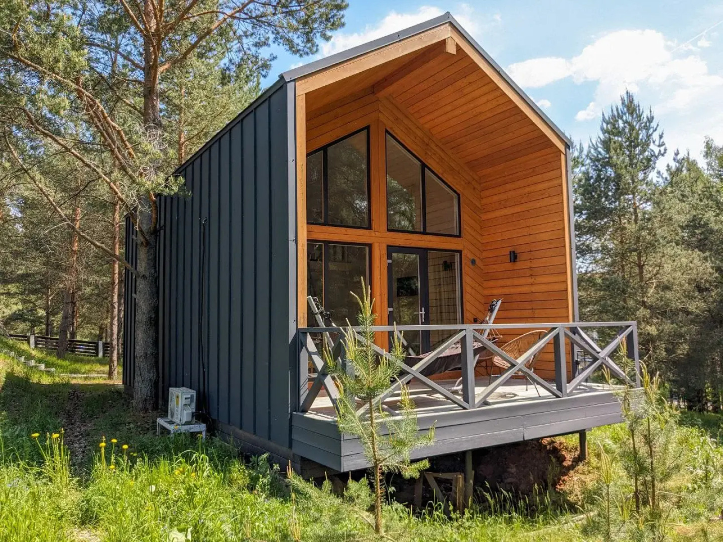 Добро и лес