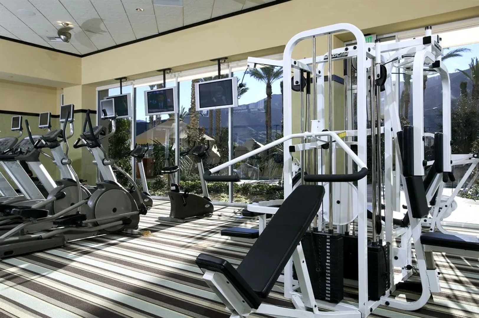 Harrah's Resort Southern California - A Caesars Rewards Destination