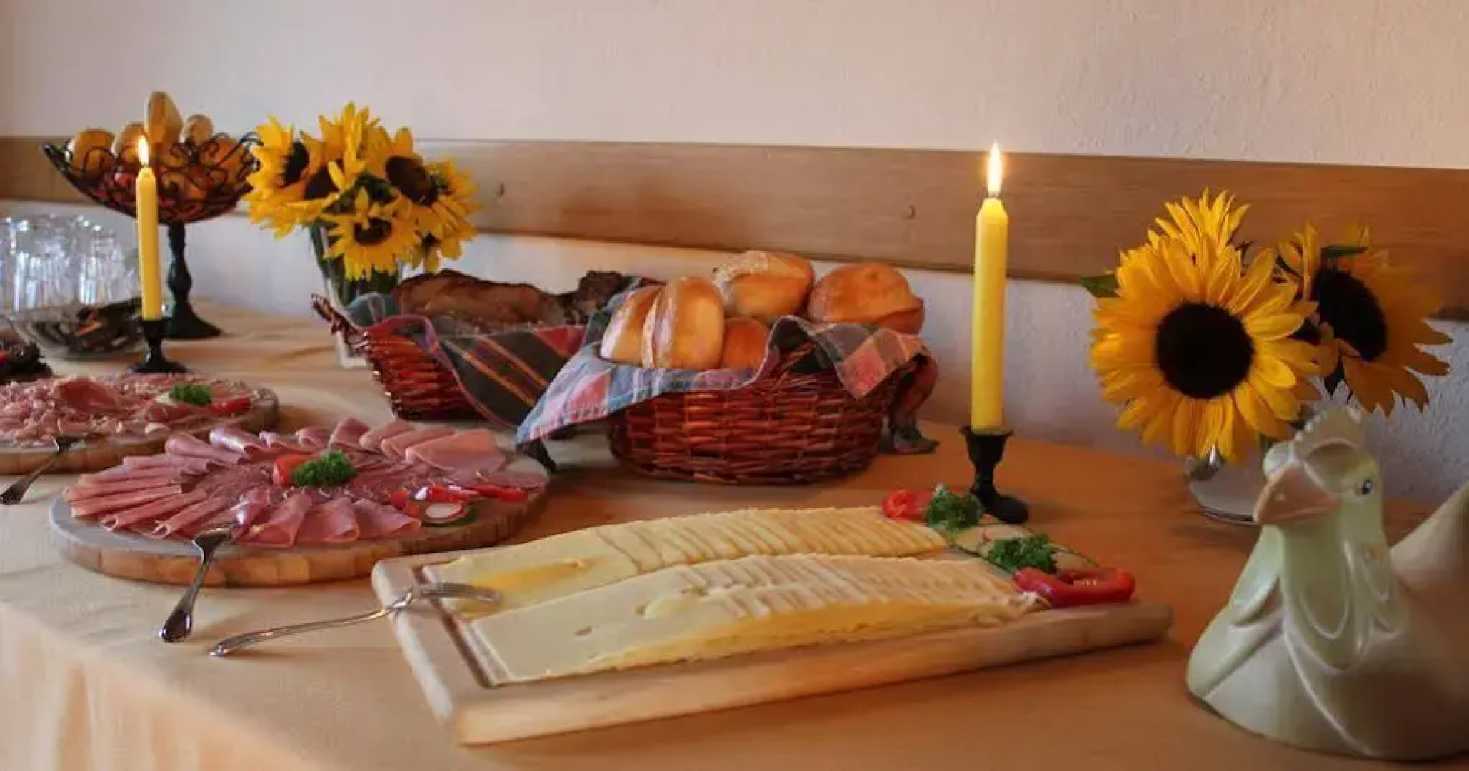 Landhaus vor Burg Eltz