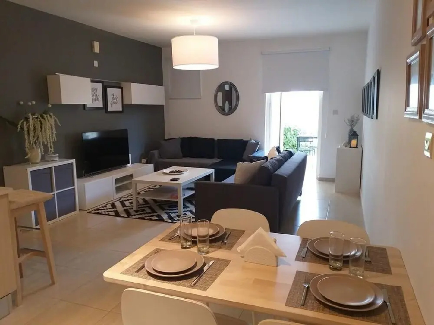 Horizon Luxury Apartment