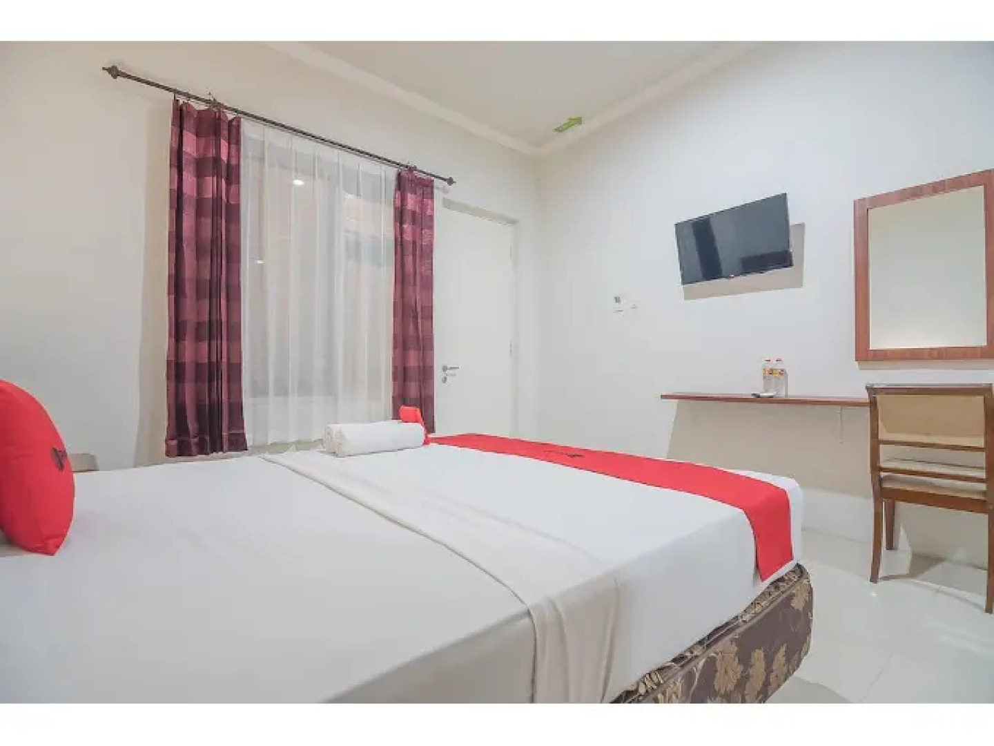 Pondok Dewi Hotel By Reddoorz