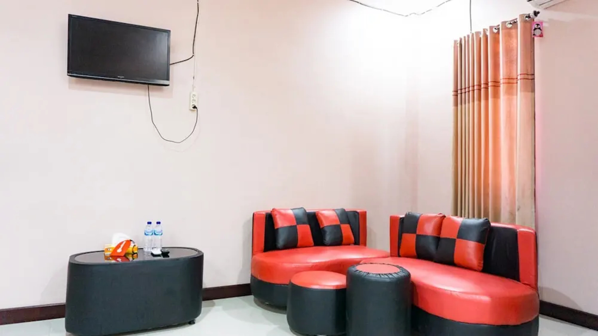 RedDoorz @ Jalan Cendrawasih Timika