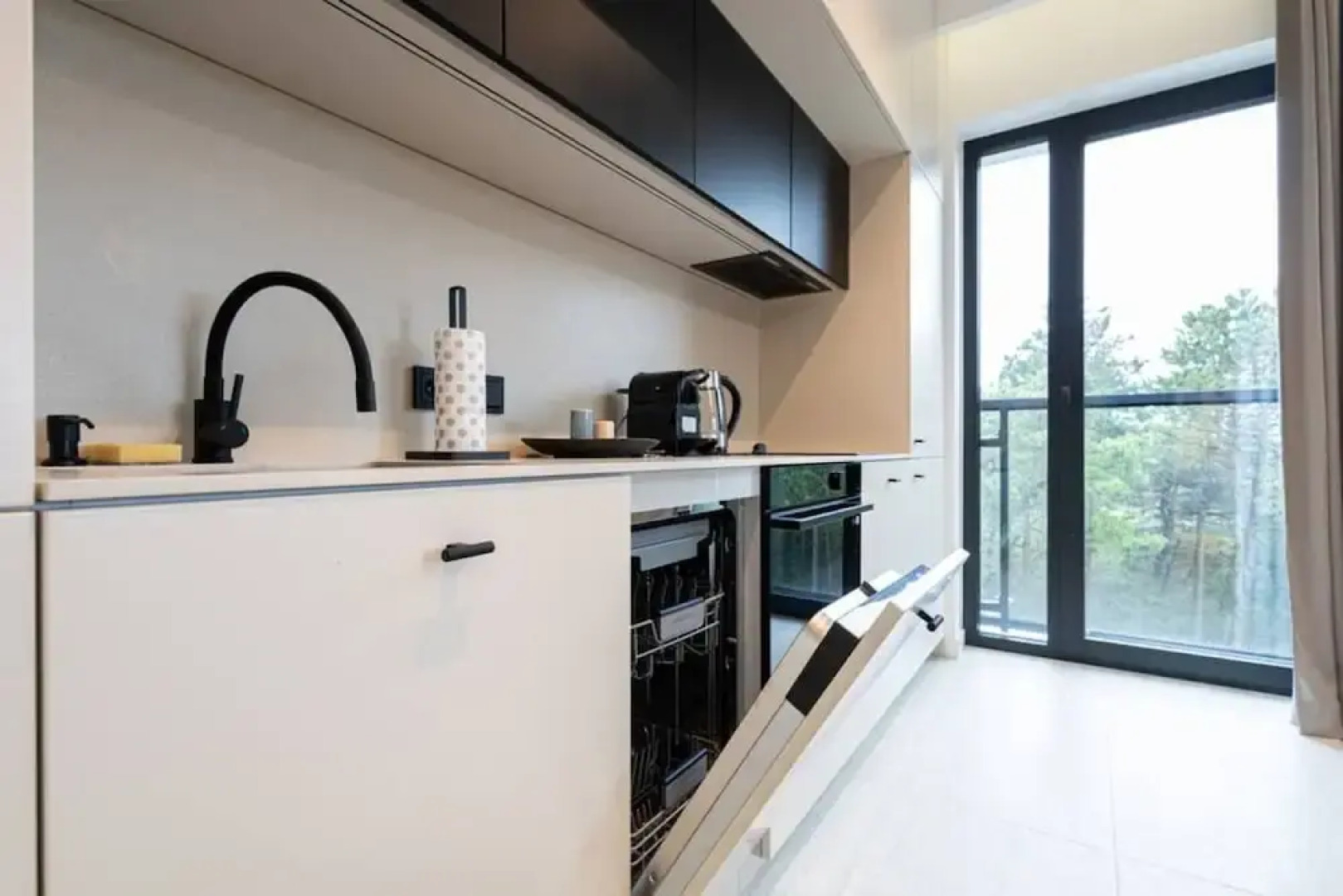 Sunrise Nowoczesny Apartament Widok na las i Morze