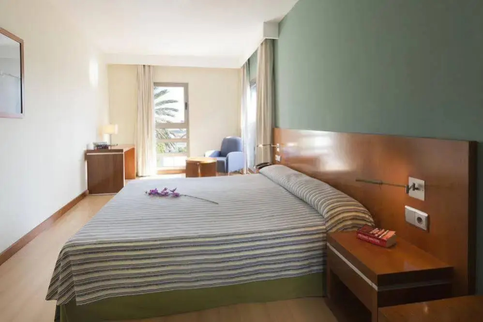 Geranios Suites & Spa