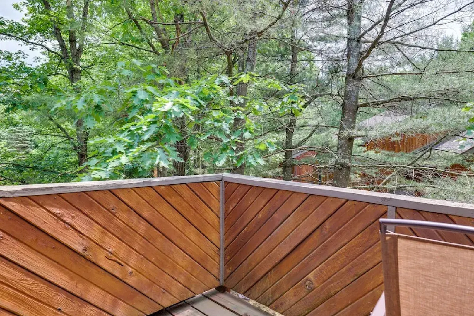 Pet-friendly Lake Harmony Townhome w/ Pool Access!