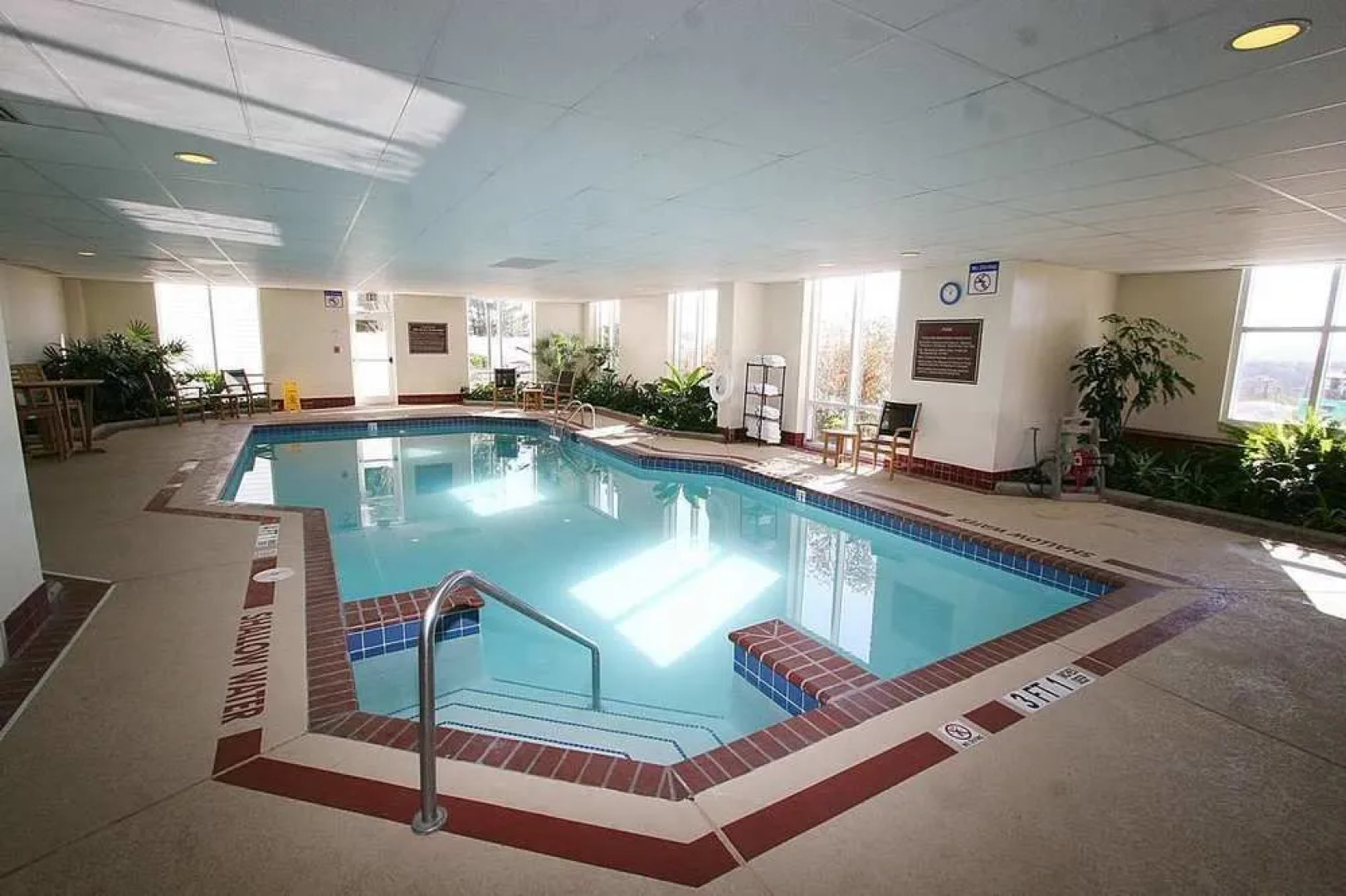 Embassy Suites by Hilton Pittsburgh International Airport