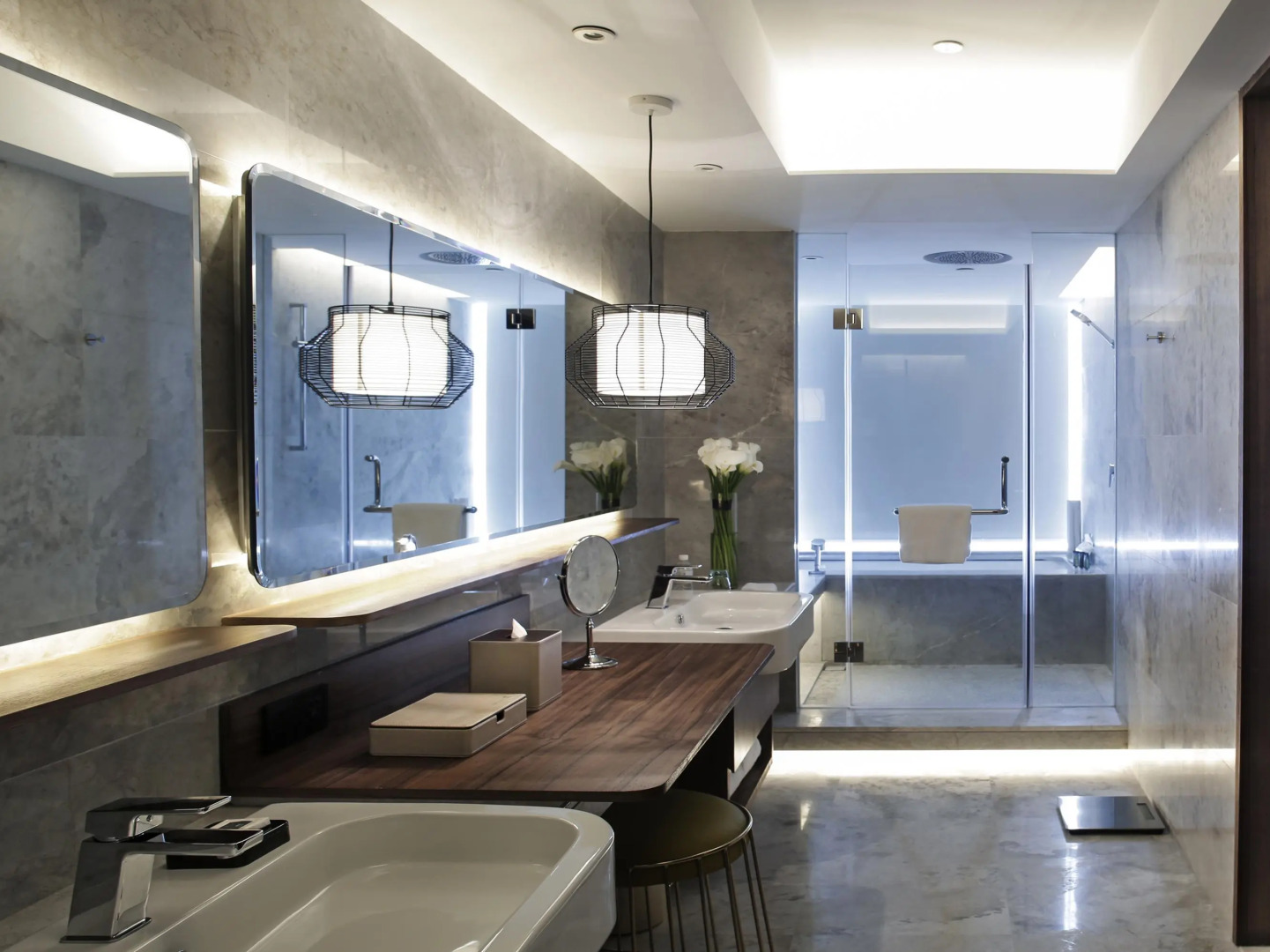 The Lotus Hotel Chongqing