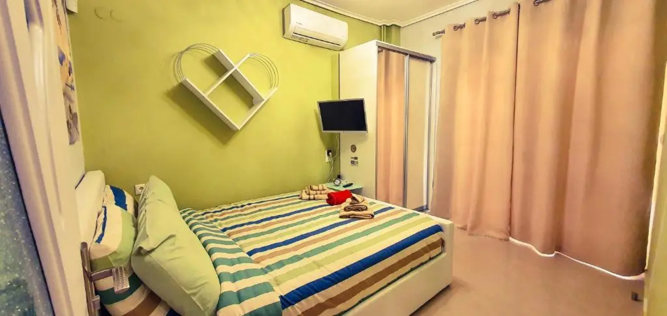 Apollo 1 - Luxury Apartment