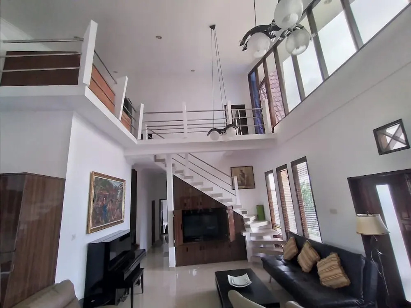 Toba Retreat Mansion And Villas