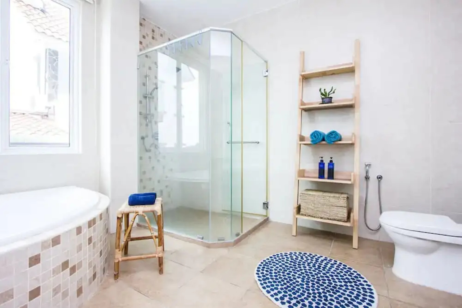 Hilltop Villa One (Penang) By Plush