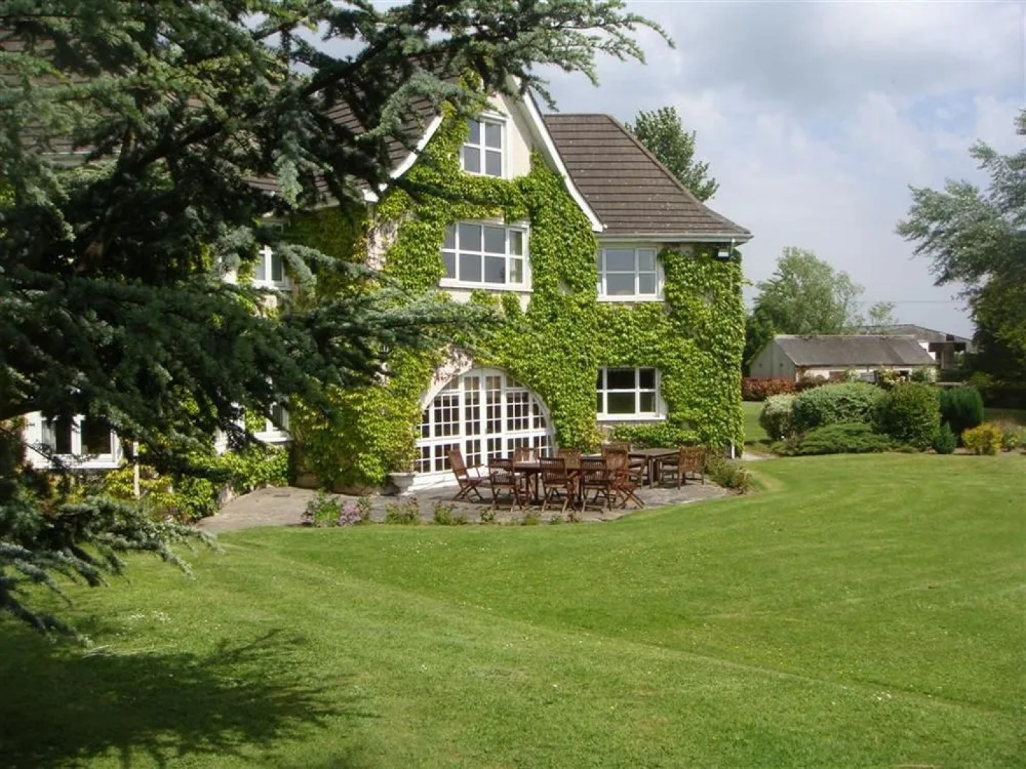 Broadmeadow Country House