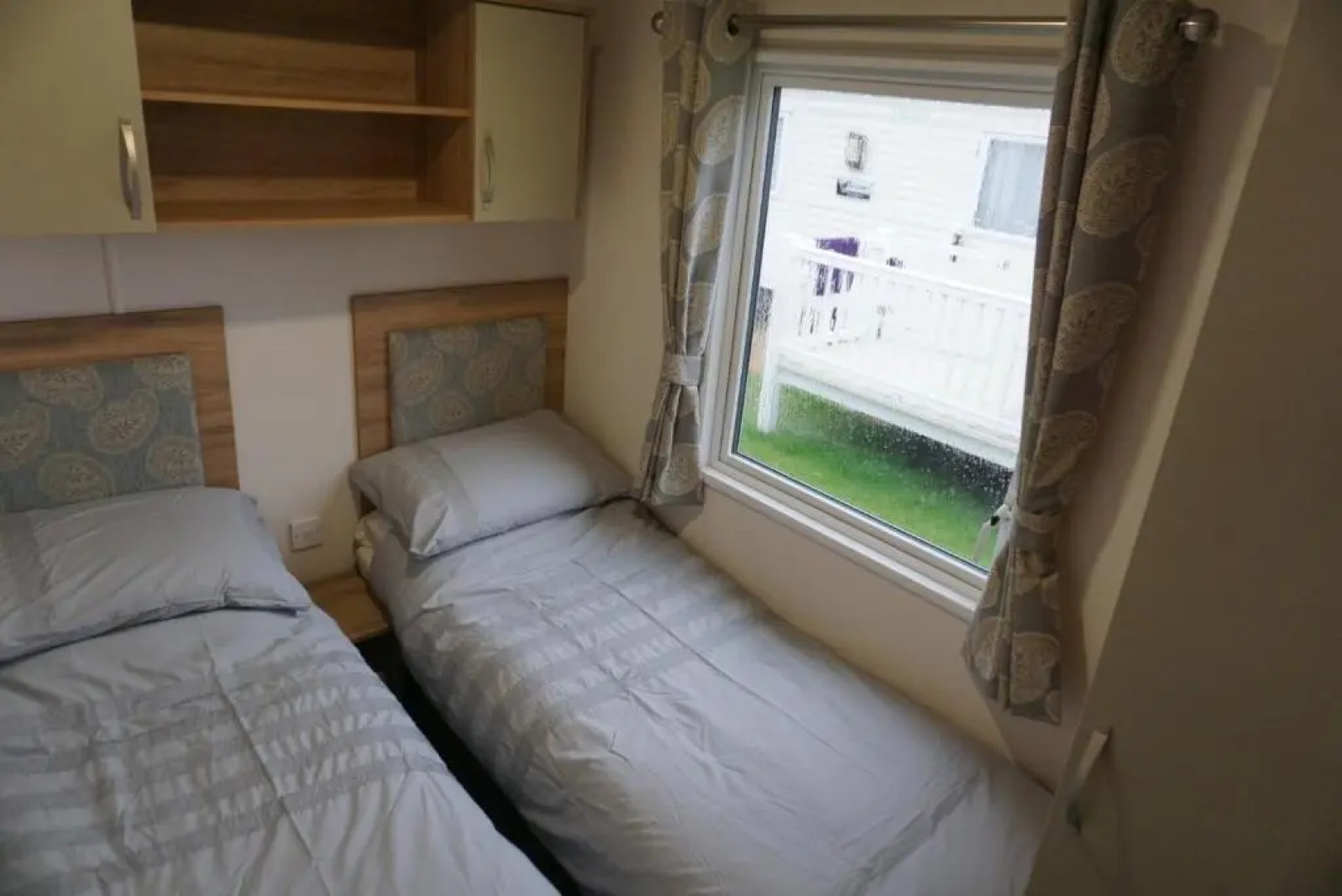 MPoint36 at Tattershall Lakes Hot Tub Lake Views 3 Bedrooms