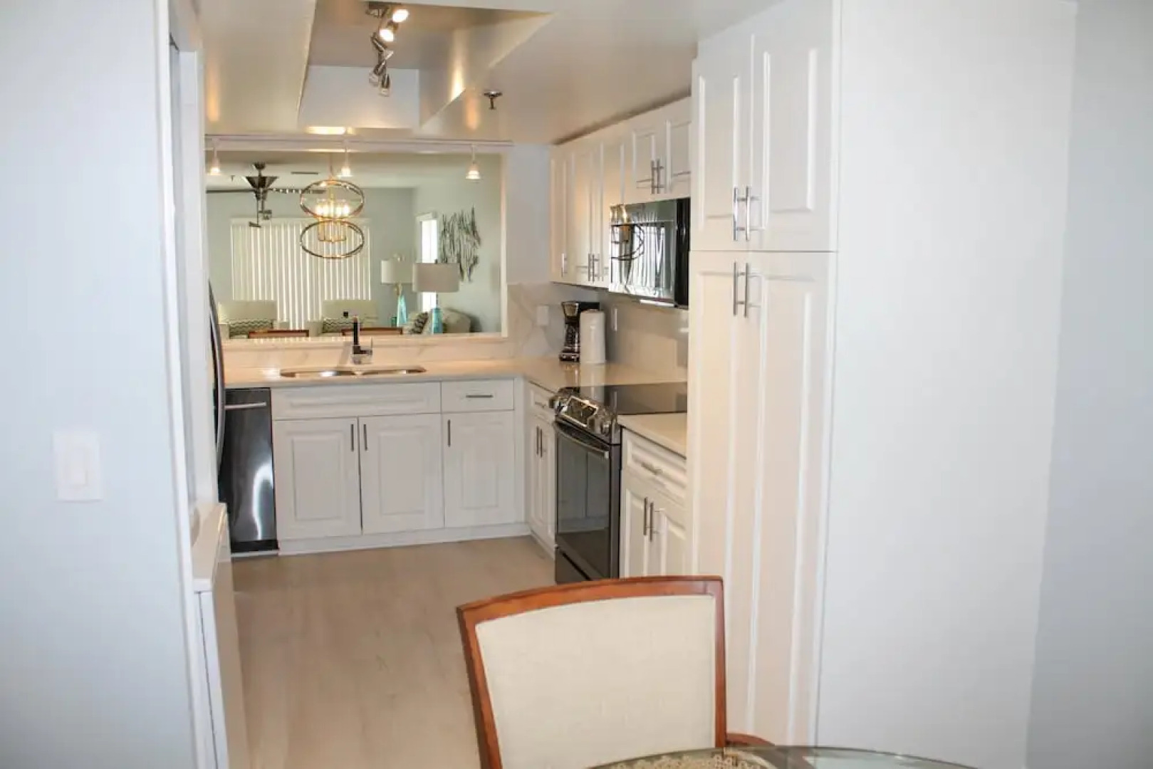 Beach Sands A 102 by Anna Maria