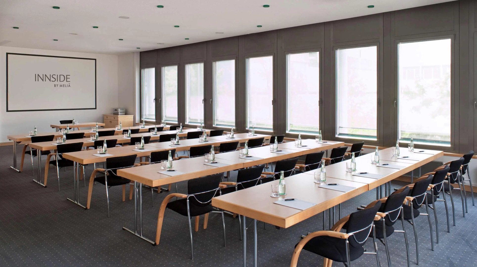 FOUR Munich Neue Messe