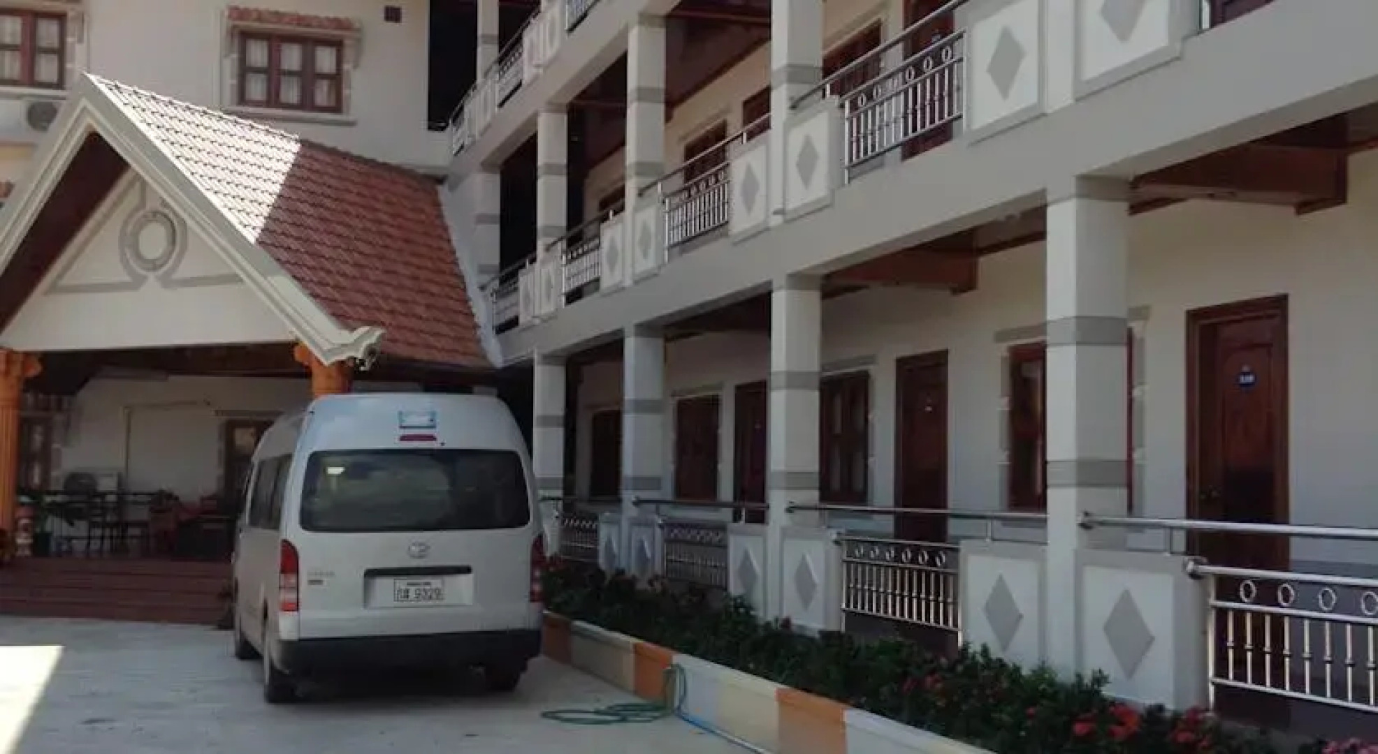 Vannida Hotel And Bungalow