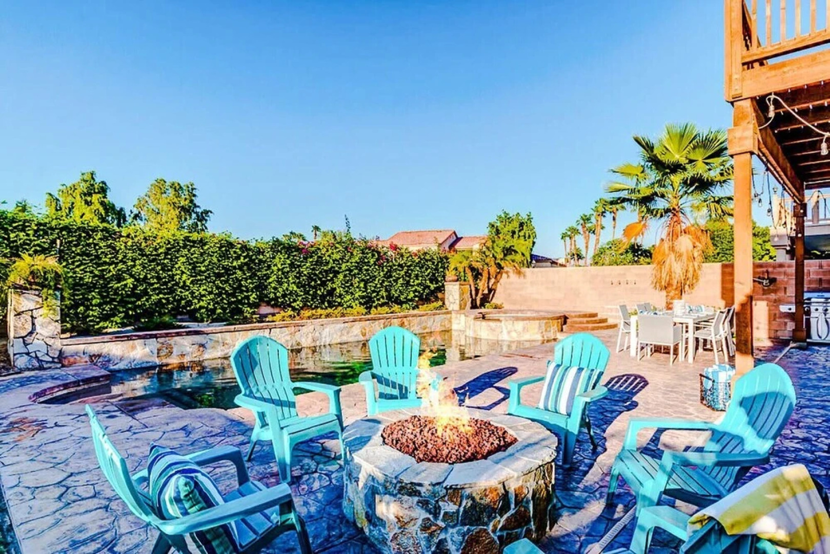 Palm Grove by AvantStay | 15mins From Coachella - Desert Villa - Sleeps 14