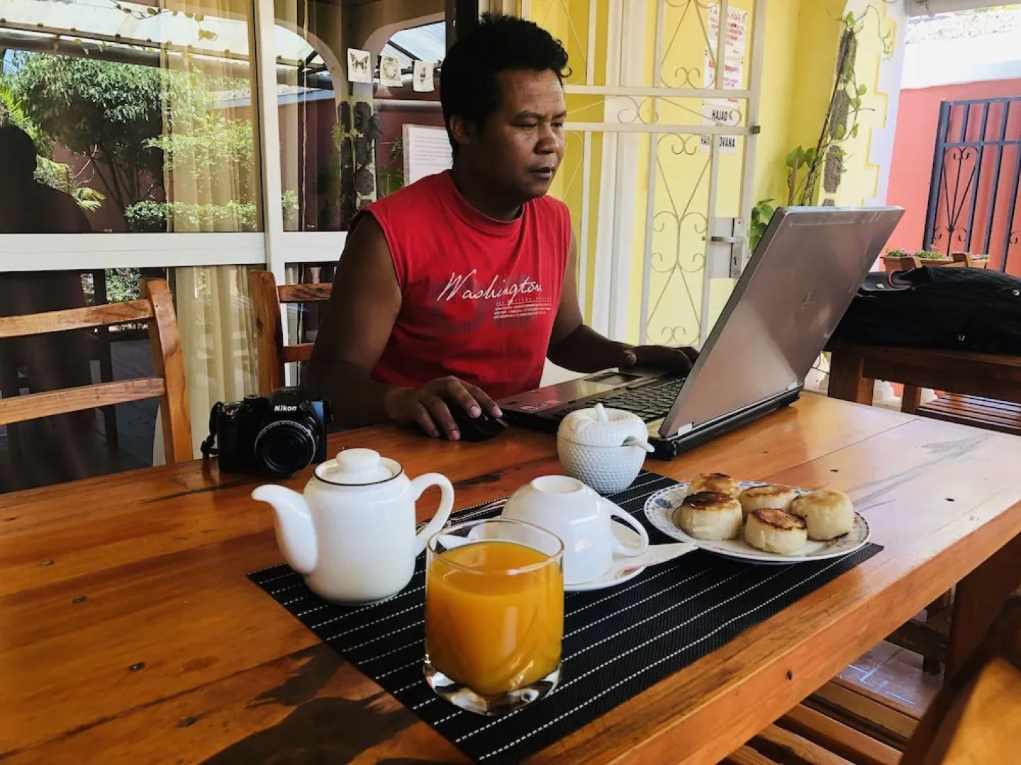 Petite Flower Guest House