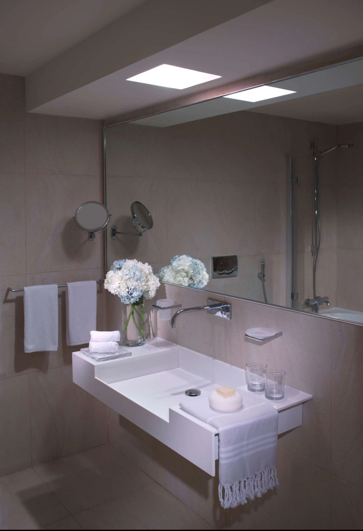 The Radisson Blu Residence, Dubai Marina