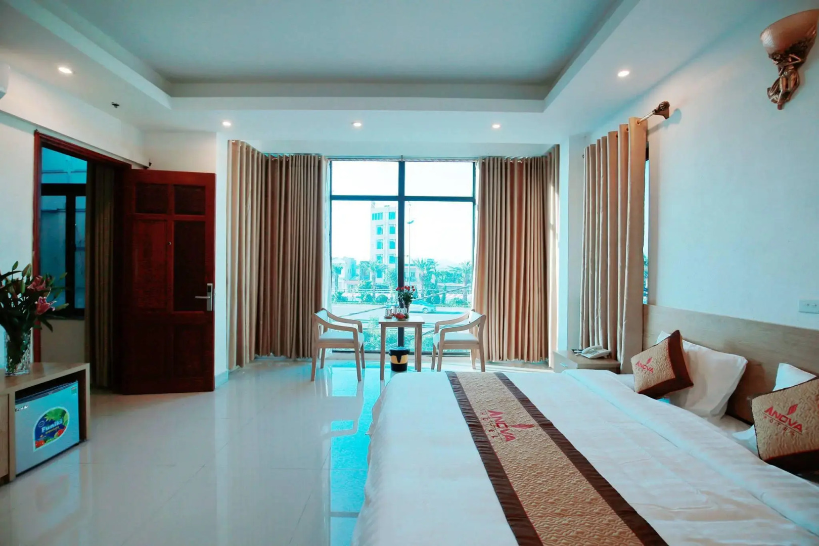 Anova Airport Hotel — Convenient & Friendly