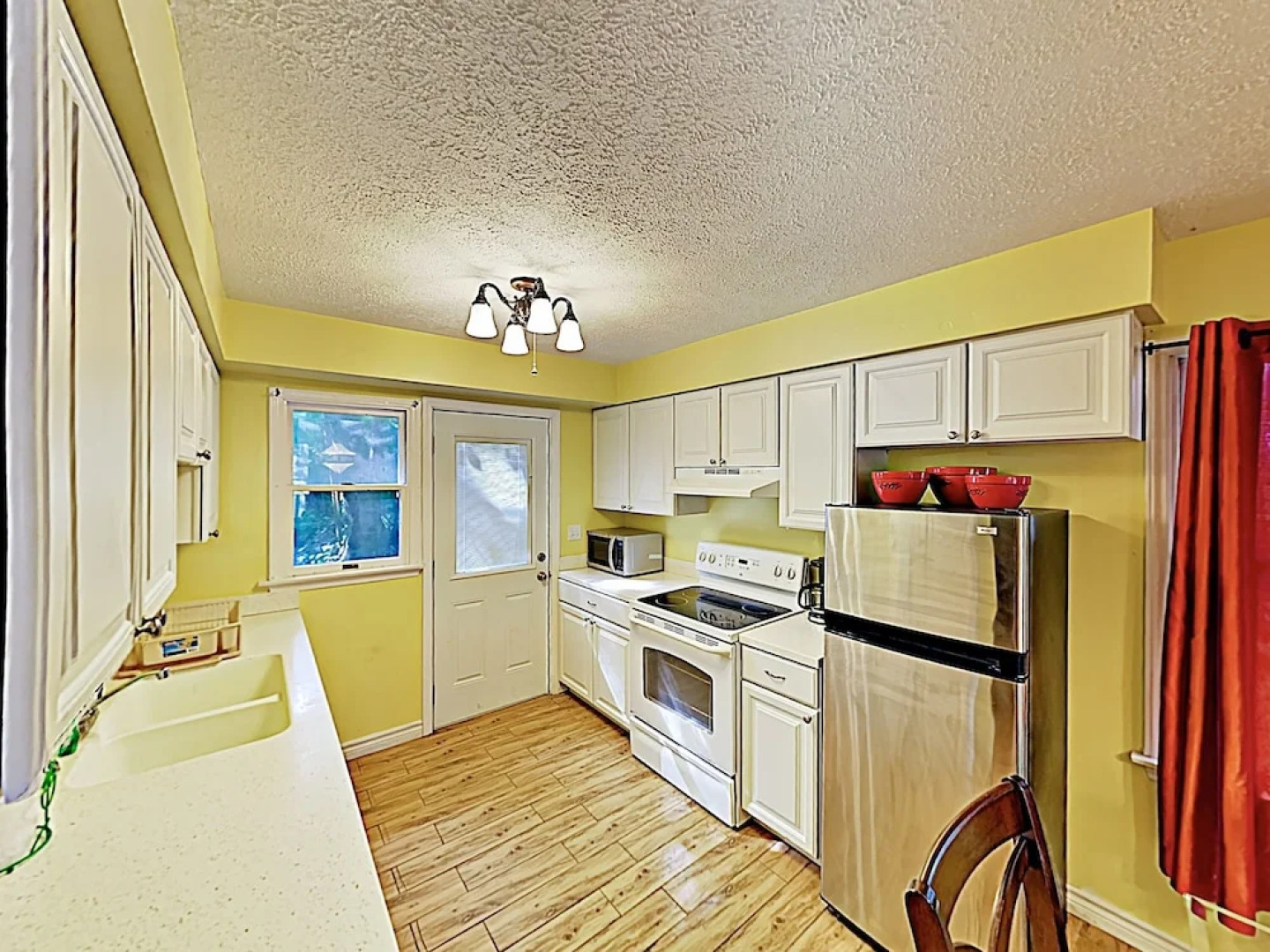 Mountain By Chimney Rock State Park & Lake 4 Bedroom Home