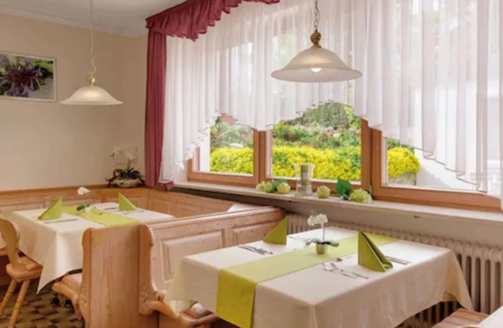 Pension- Hotel Maximilian