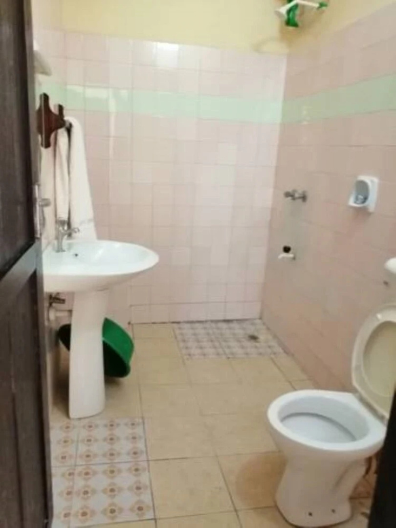 Diani Gift Guest House