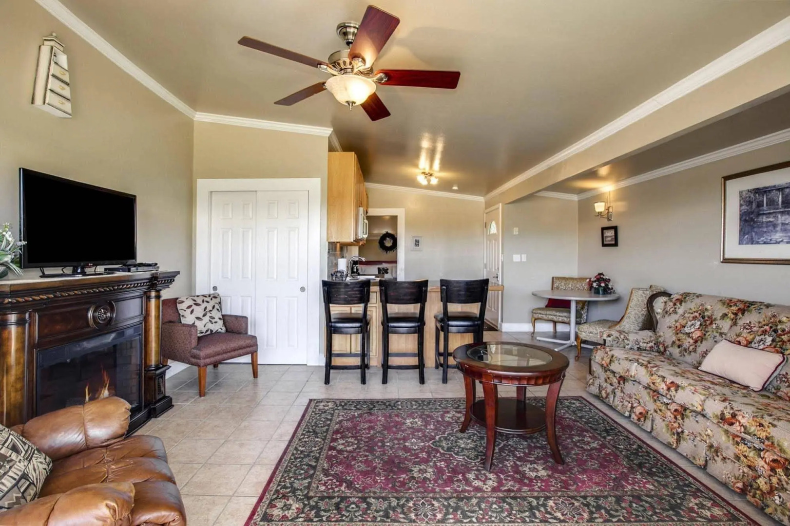 Beachwood Condos & Resort