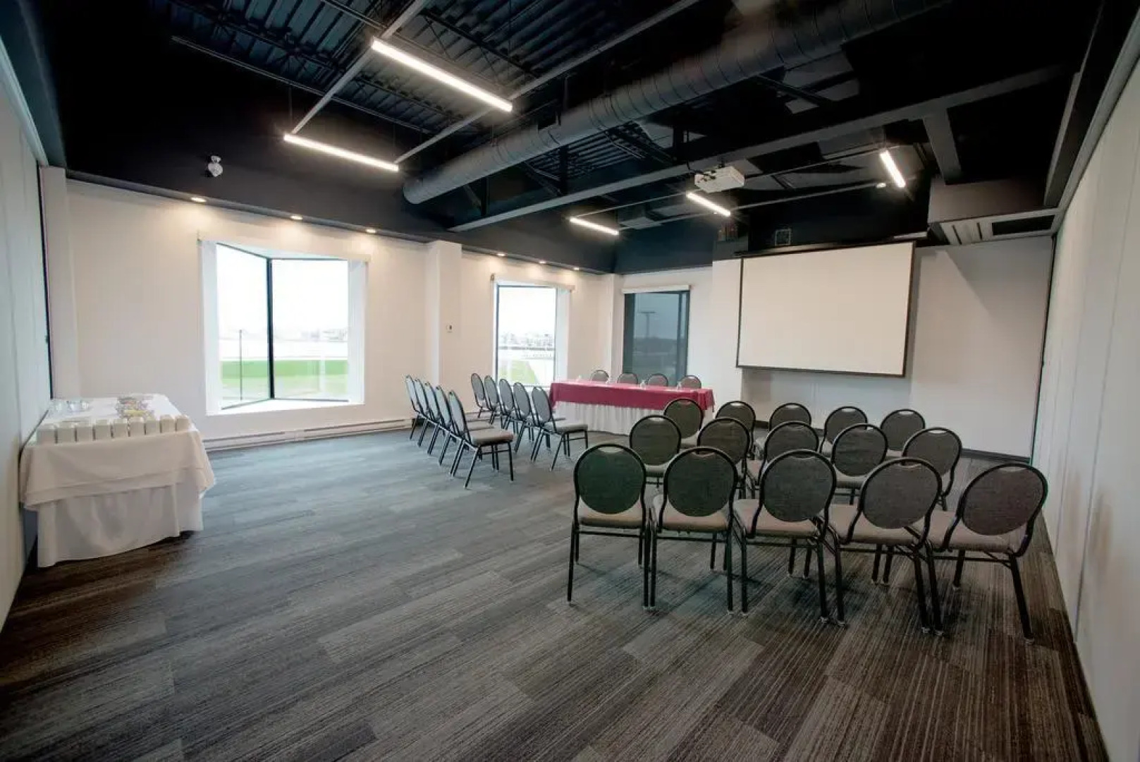 Aparthotel Guijarros