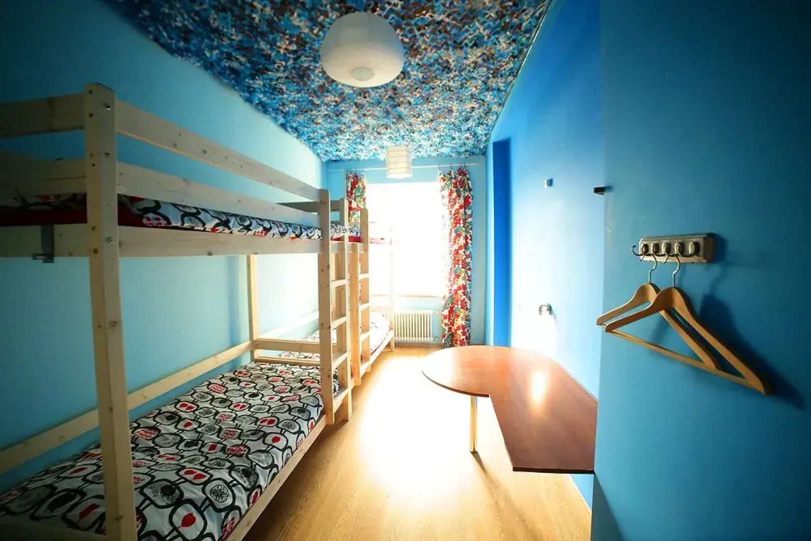 Koma Hostel