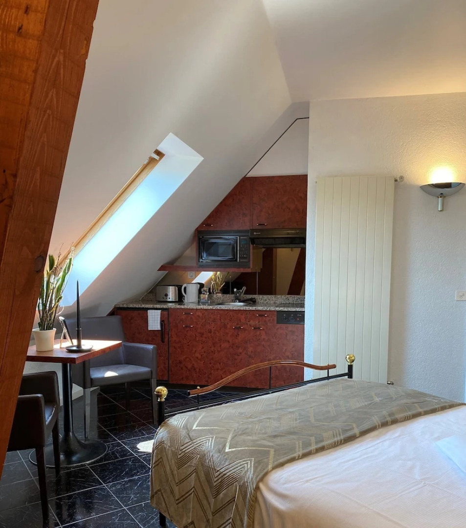 Apart-Hôtel Pont-de-Thielle