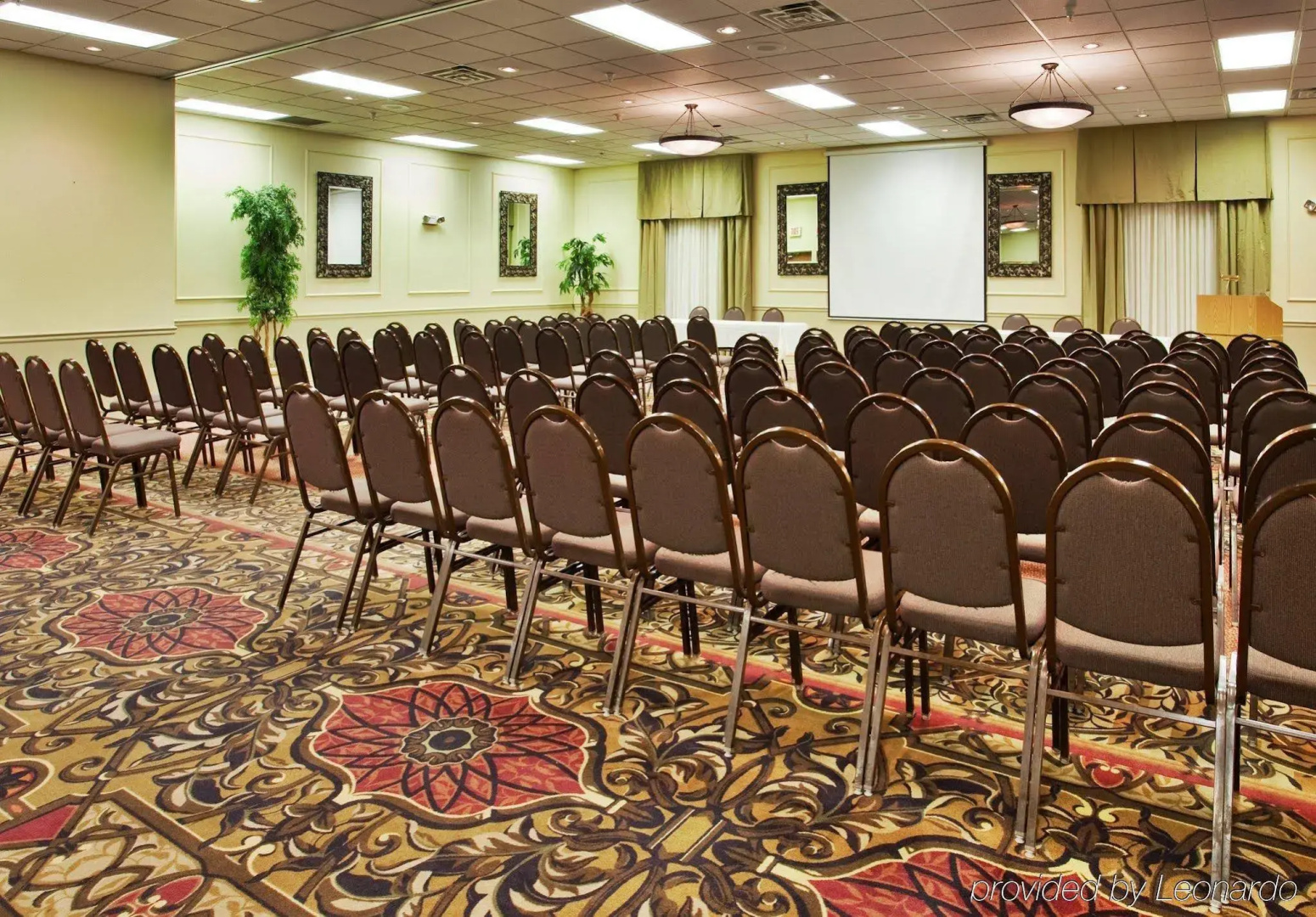 Holiday Inn Express Hotel & Suites Beatrice by IHG