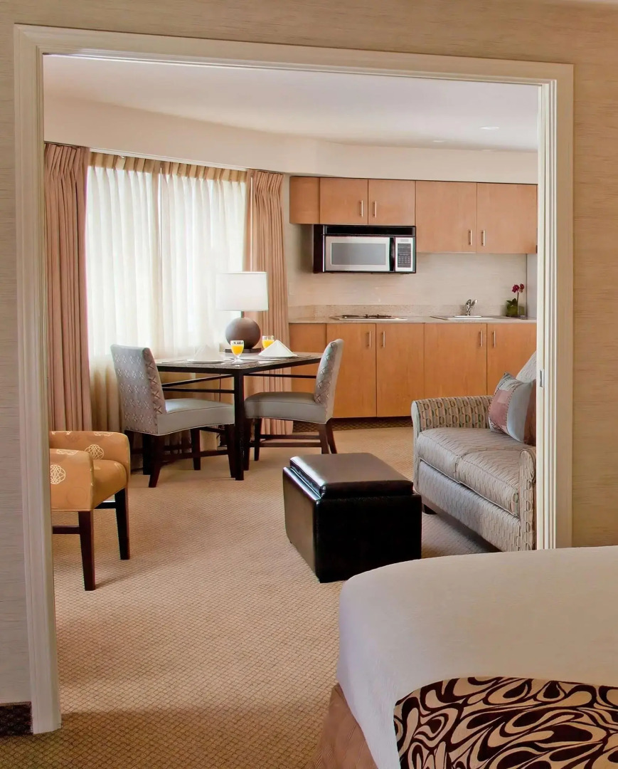 Eastgate Hotel, BW Signature Collection