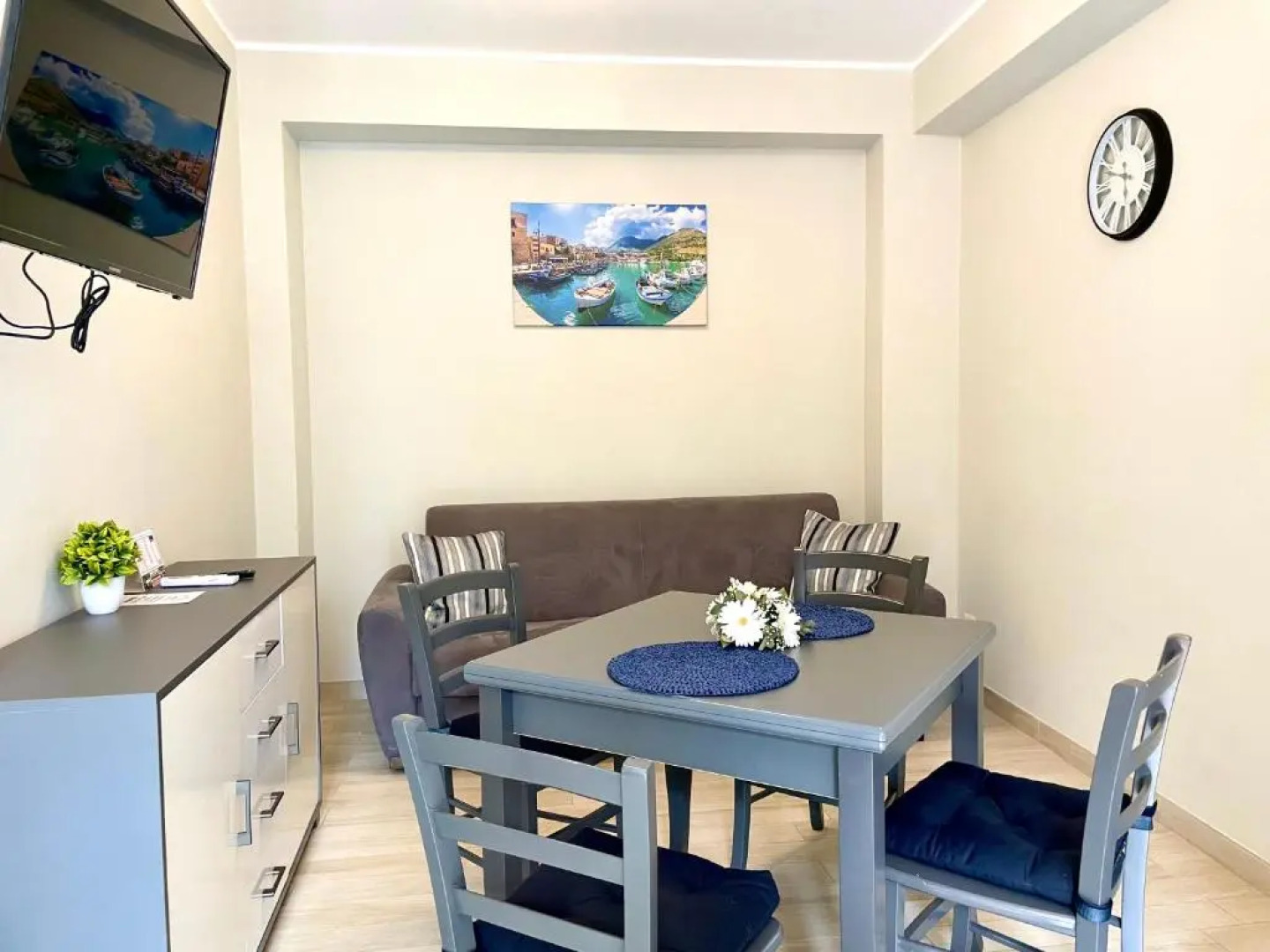 La Vie Fuille Bed And Breakfast