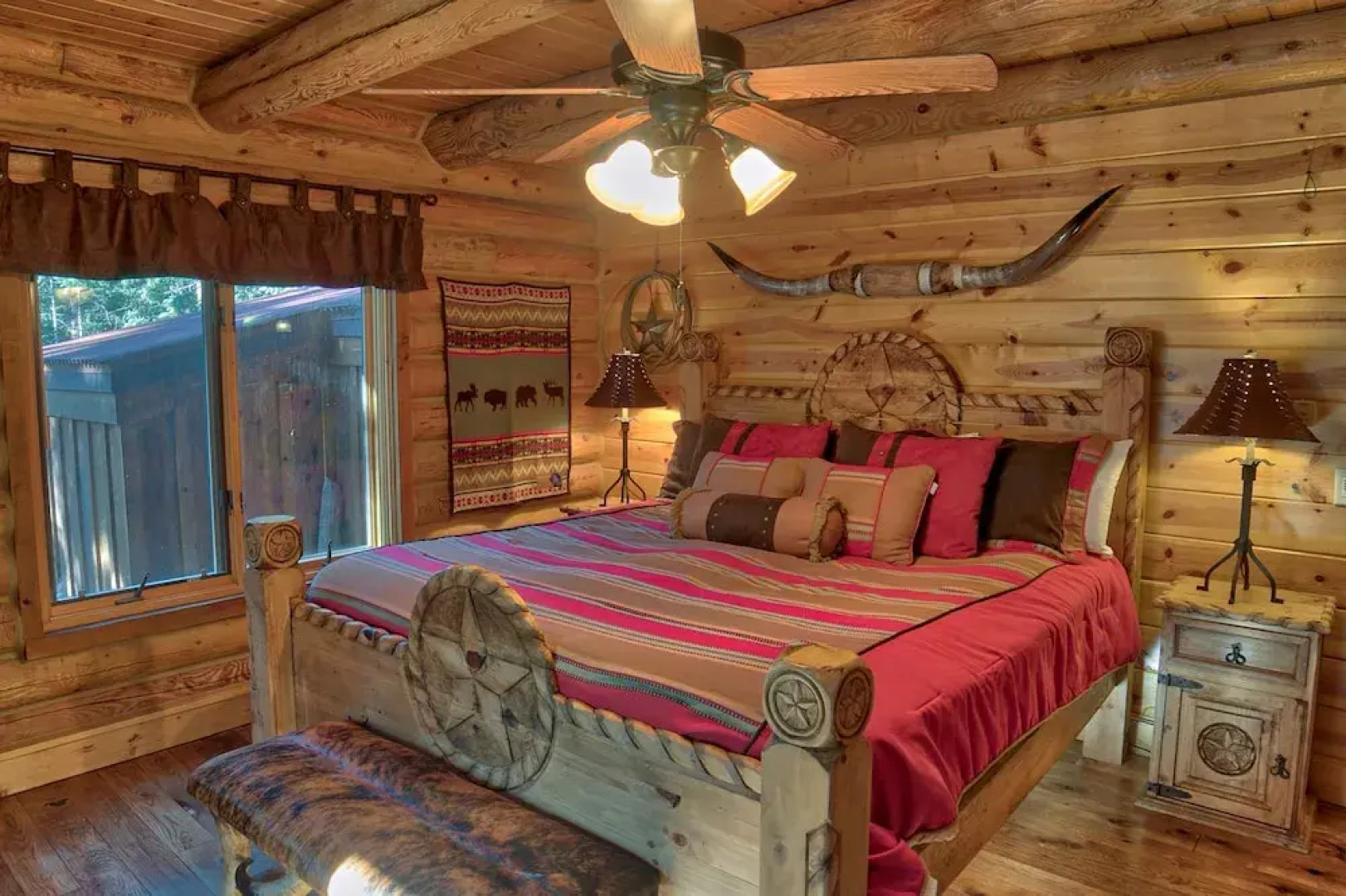 114 Mark Court Private Home with Hot Tub