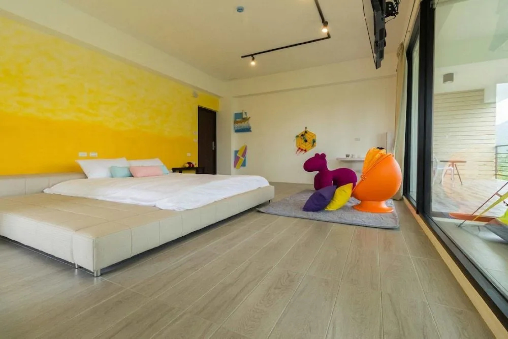 76 Family B&B