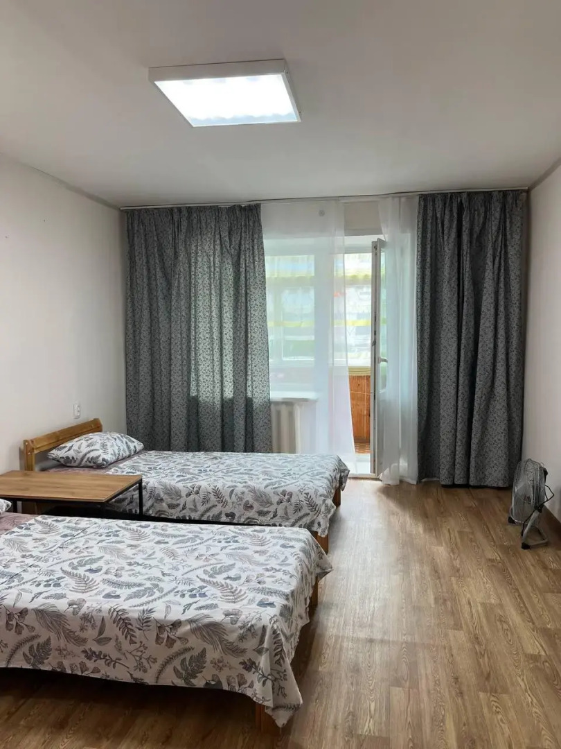 Апартаменты на улице Паровозников 32