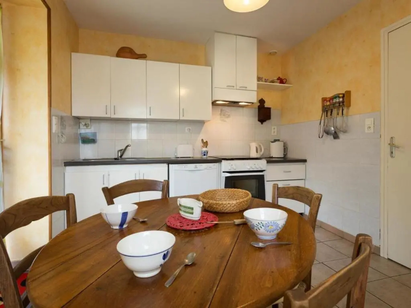 Gîte Ferrières-sur-Sichon, 4 pièces, 7 personnes - FR-1-489-101