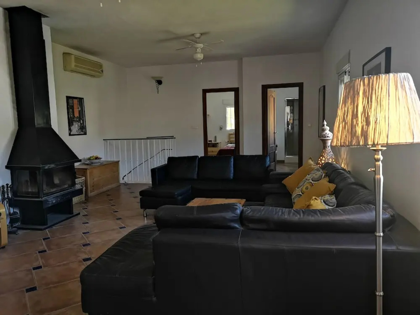 Beautiful 13 bed Villa, Private Pool, Large Garden