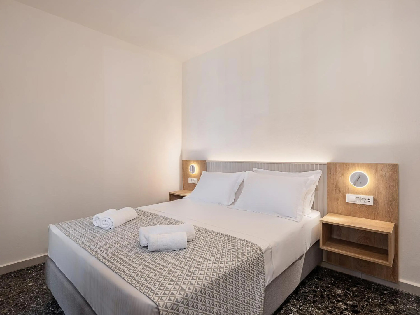 Casa D'Irene Deluxe Hotel