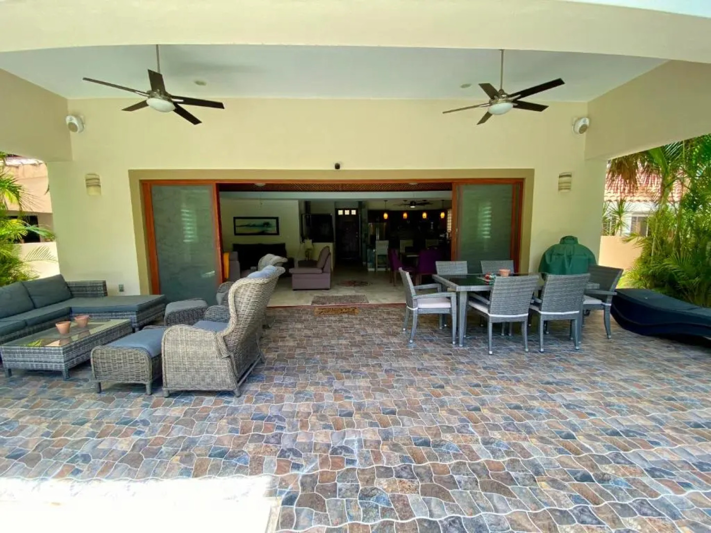 Casa Arnold - Luxurious 4 bedroom villa with pool