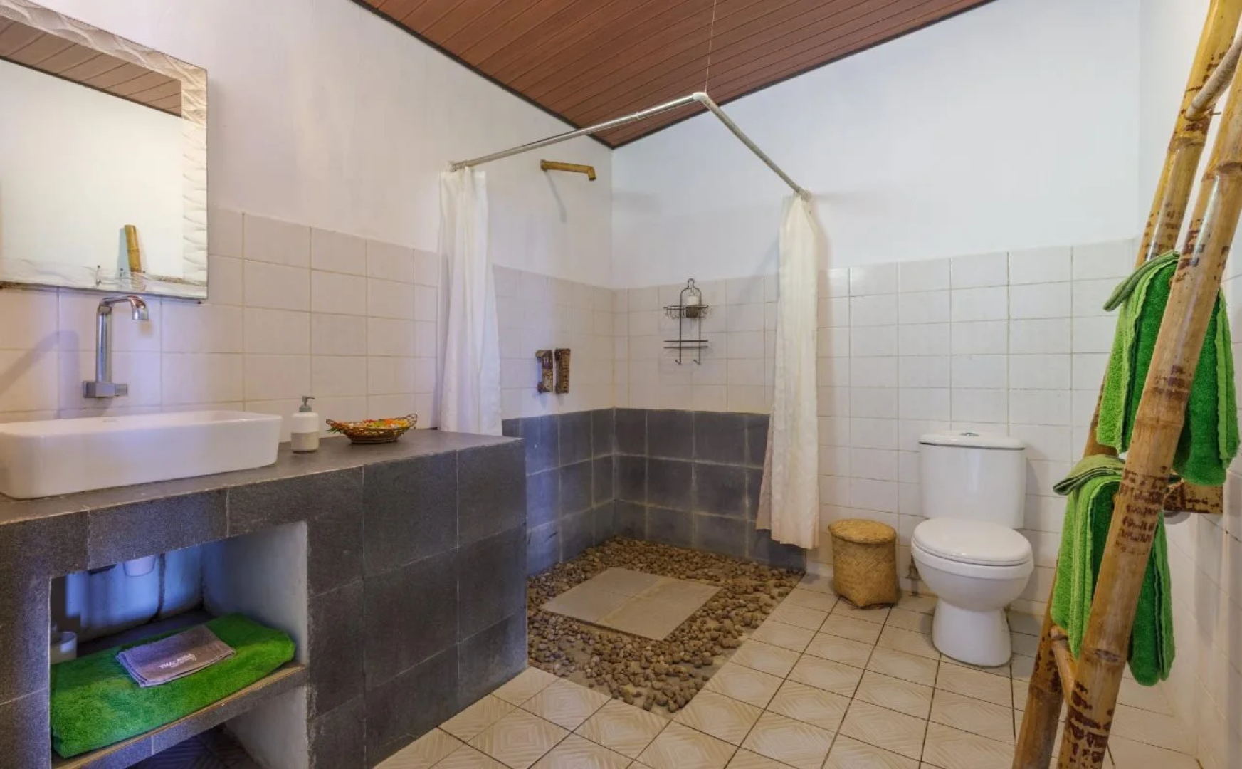 Thalassa 5* PADI Dive Resort