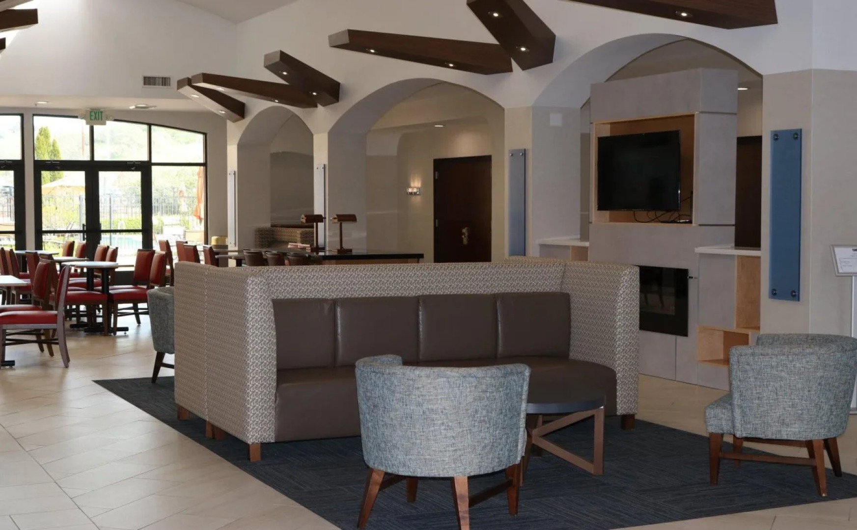 Holiday Inn Express Hotel & Suites El Dorado Hills by IHG