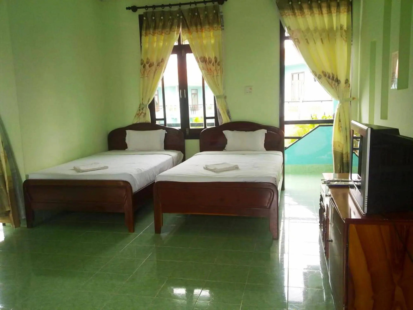 Pacific Beach Resort