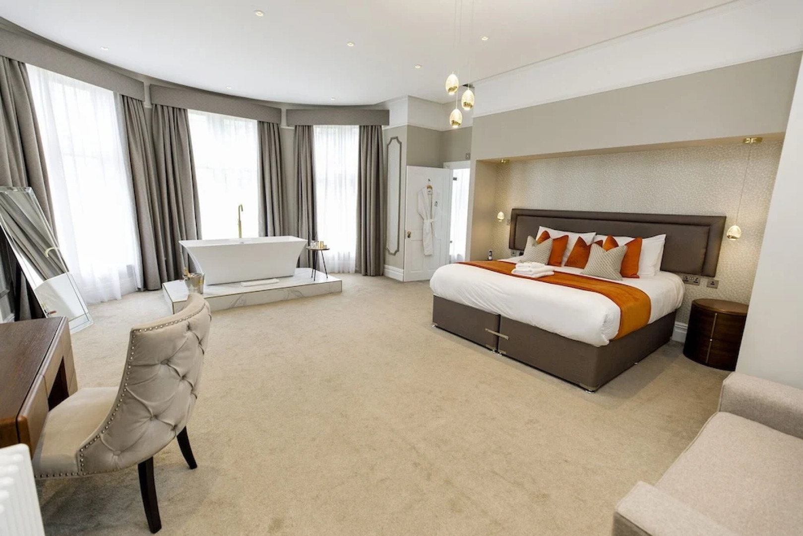 Lanelay Hall Hotel & Spa