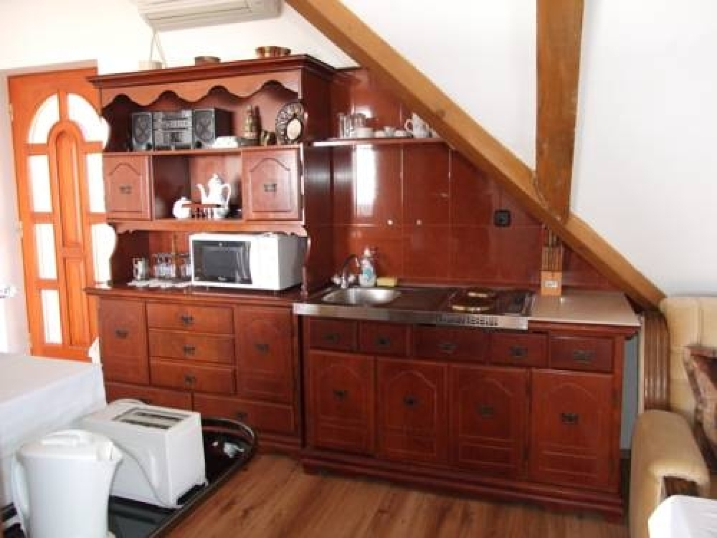 Nádfedeles Apartmanház