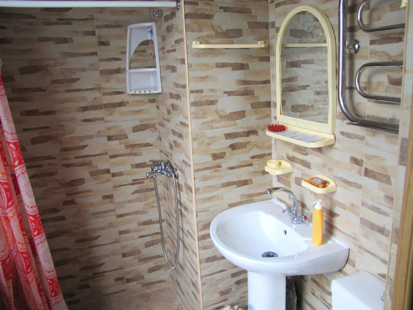 Апартаменты на улице Ермолова 4